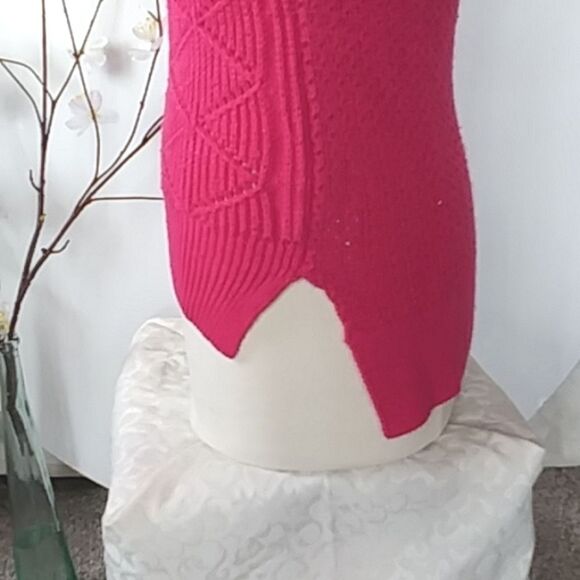 SO Sweater Hot Pink Metallic Thread Scoop Neck Tunic Hi Low Split Hem Y2… - Picture 10 of 15